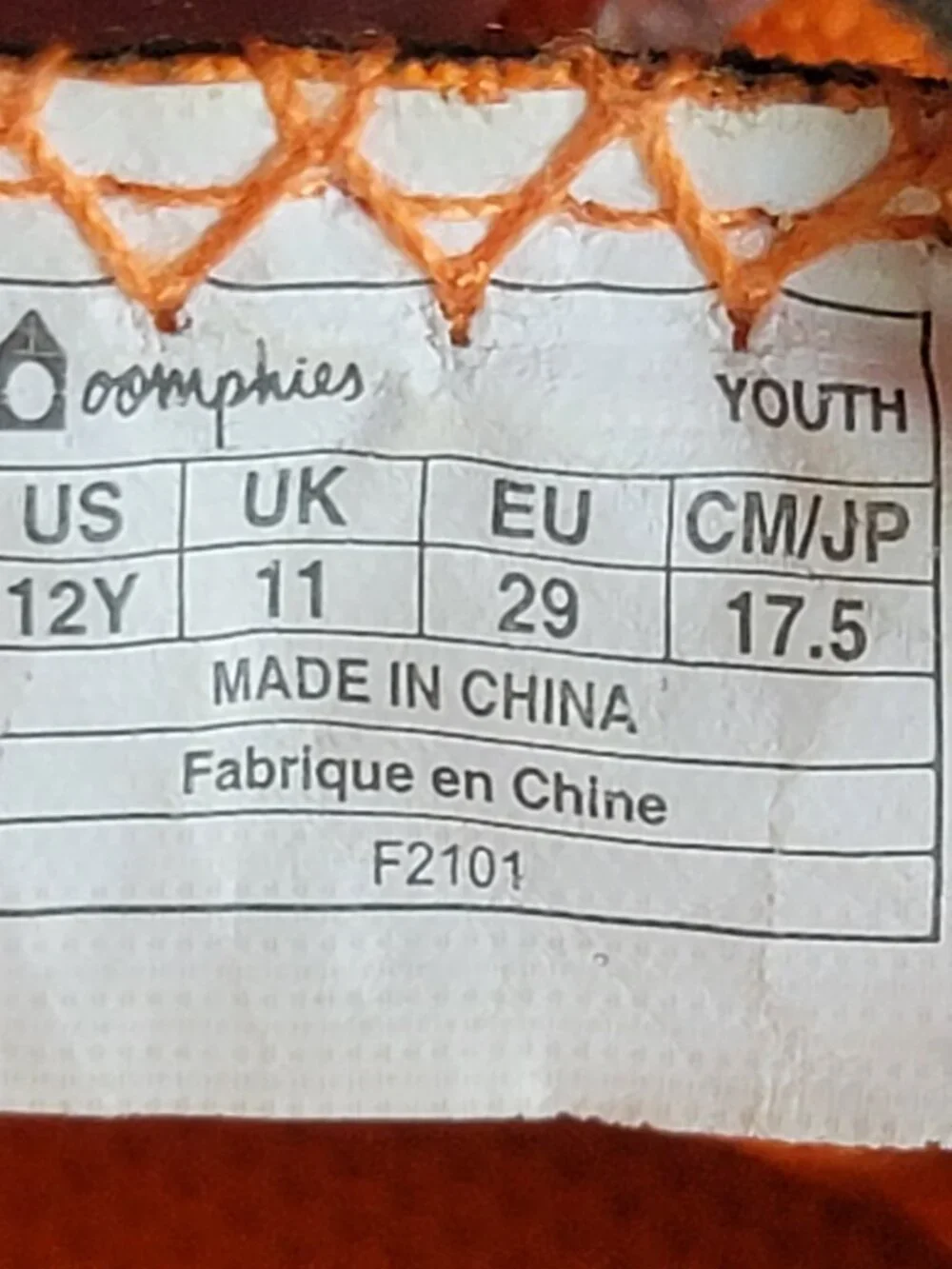 Oomphies sneakers shoes Boy size 12
